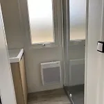 De 3*