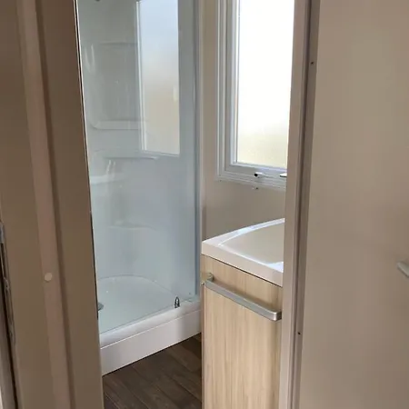 De 3*
