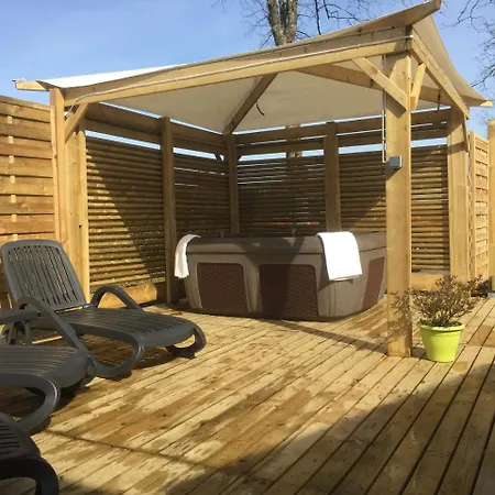 Campeggio De Contrexéville