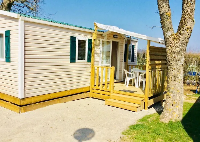 Campingplatz De Contrexéville