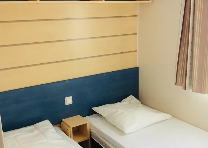 De Campingplatz Contrexéville